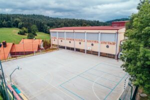 Občina Velike Lašče | Telovadnica OŠ Primoža Trubarja