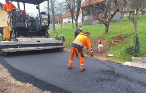 Dela na Malem Ločniku